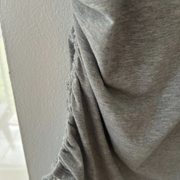 Lululemon tank - Picture 3 of 5